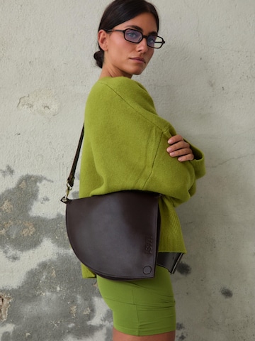 MAS1 Shoulder bag 'D Bag x Duo' in Brown