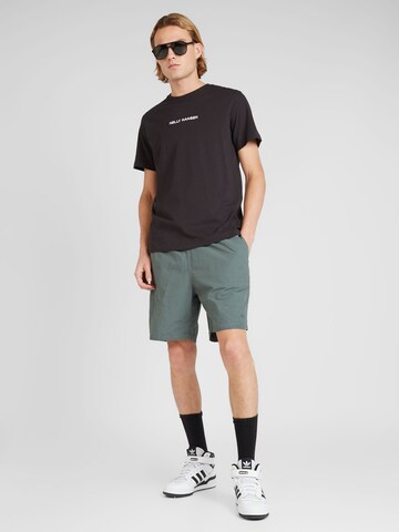 Iriedaily Loosefit Shorts 'City Relax' in Grün