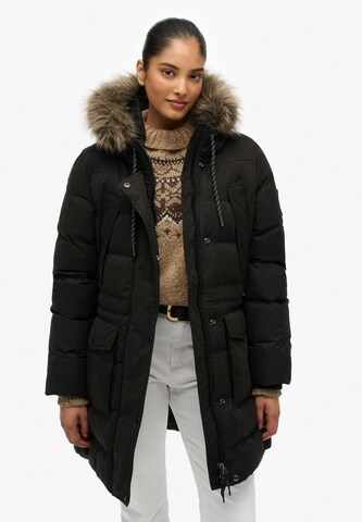 Veste d’hiver 'Everest' Superdry & Co en noir : devant