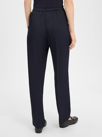 GANT Slim fit Pleat-front trousers in Blue