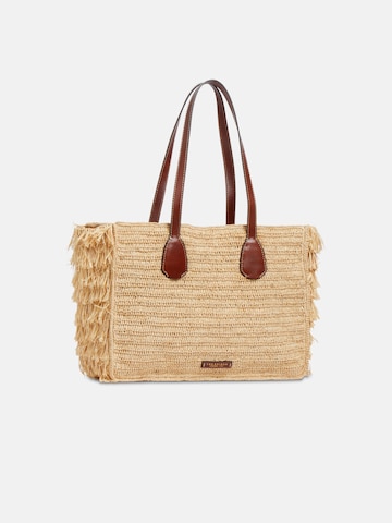 The Bridge Shopper in Bruin