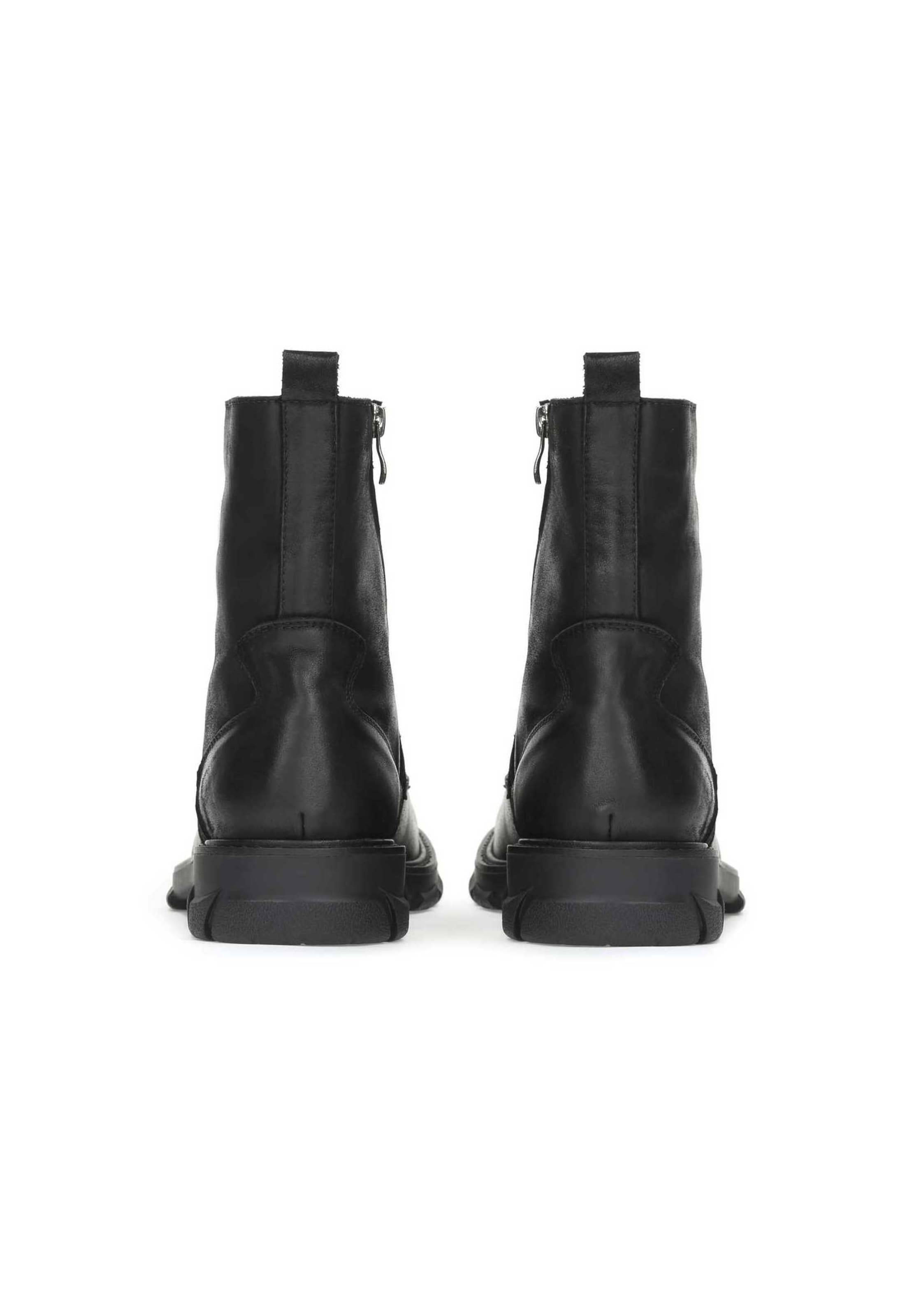 Kazar Lace-up boots in Black