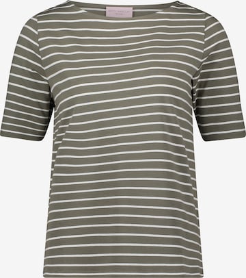 Betty Barclay Shirt in Green: front