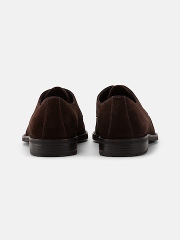 VAGABOND SHOEMAKERS Buty sznurowane 'Mario' w kolorze brązowy