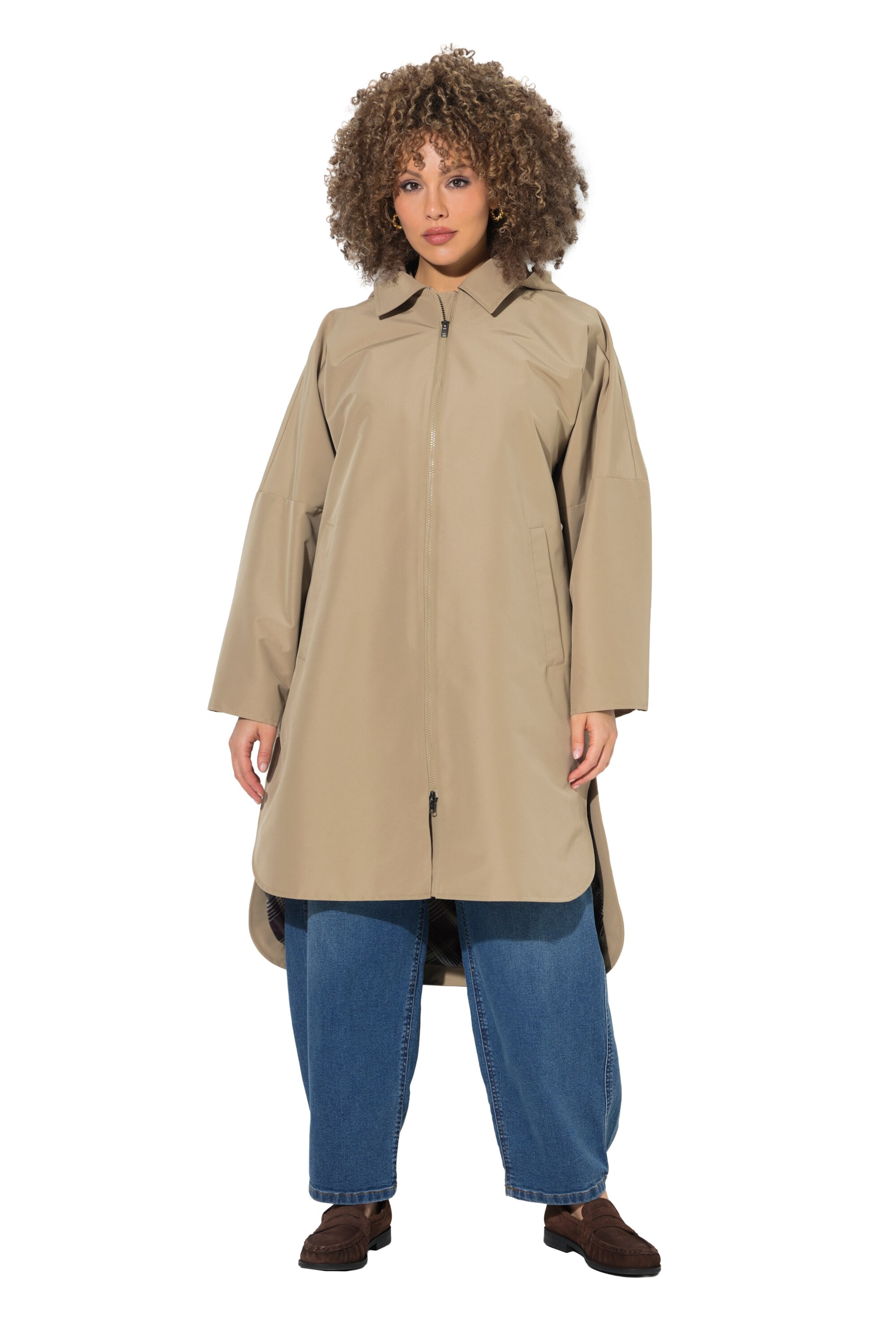 Ulla Popken Between-seasons coat in Beige: front