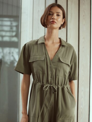 Next Jumpsuit in Groen