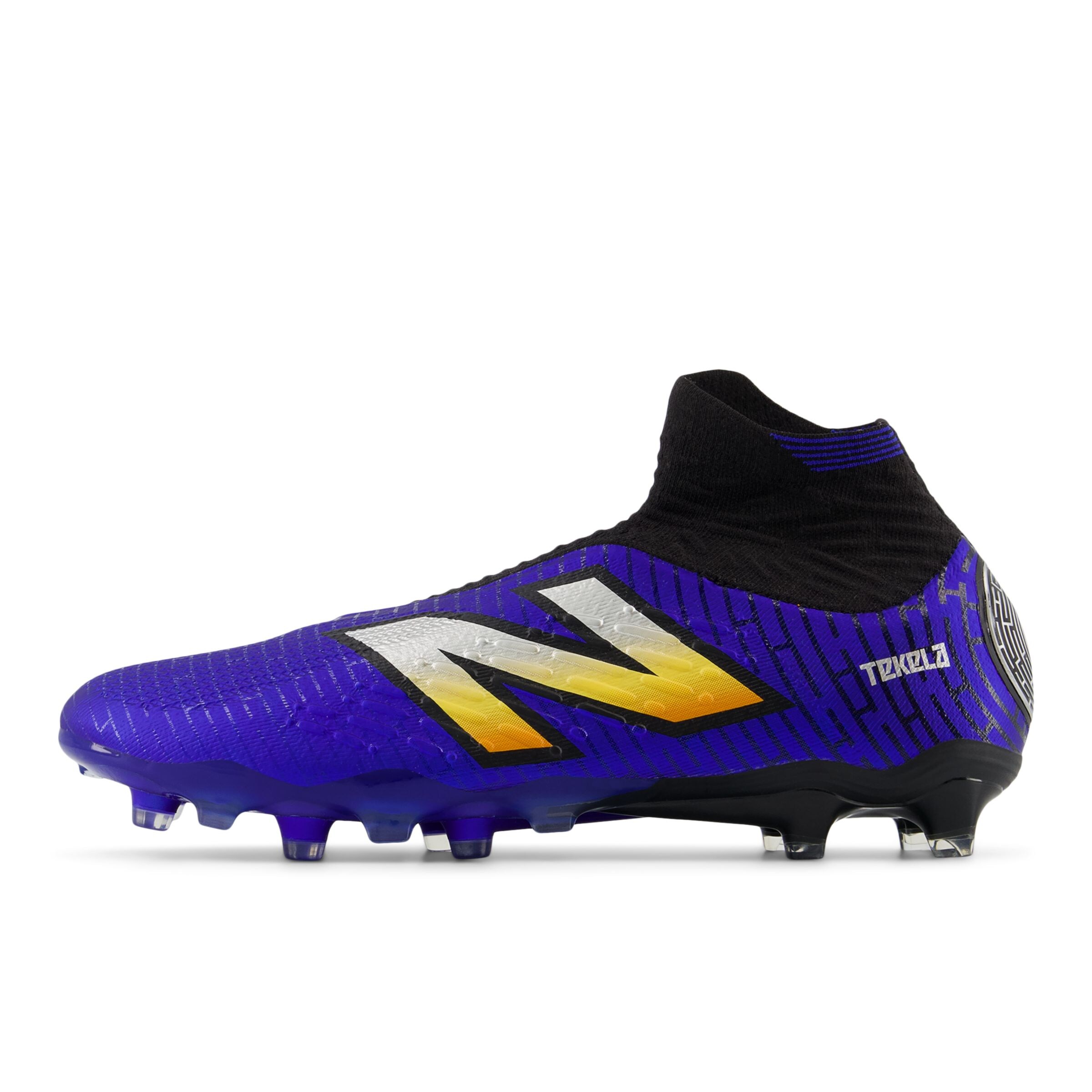 Chaussure de foot 'Tekela Pro V4+' new balance en bleu : devant