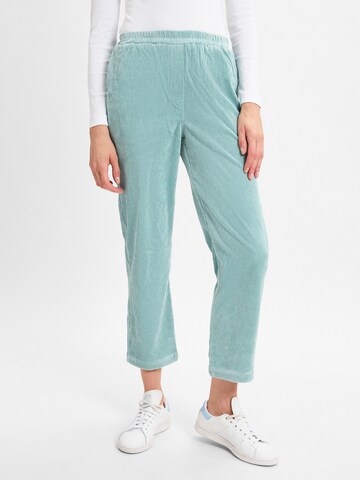 Marie Lund Loose fit Trousers in Green: front