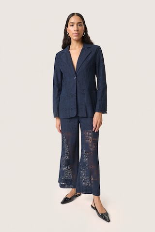 SOAKED IN LUXURY - Blazer 'SLCoopelia' em azul