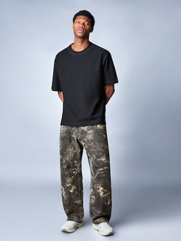 Baggy Pantaloni de la Bershka pe verde