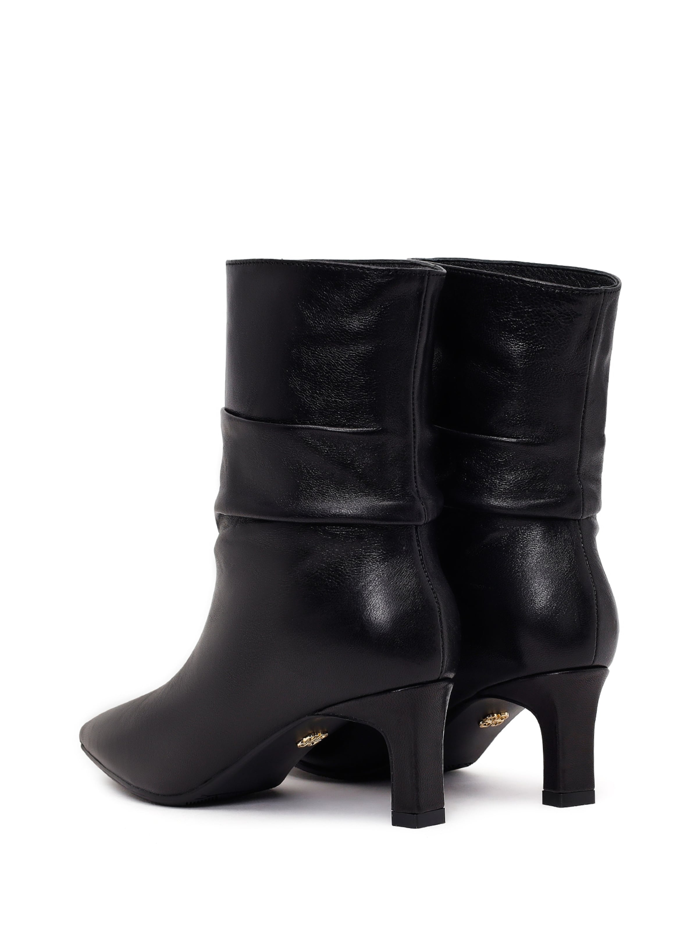 Derimod - Botines en negro