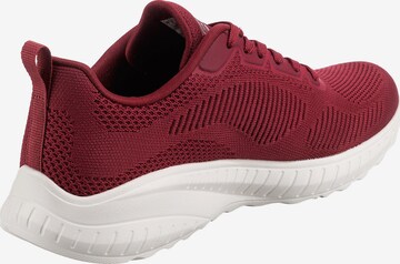 Baskets basses SKECHERS en rouge