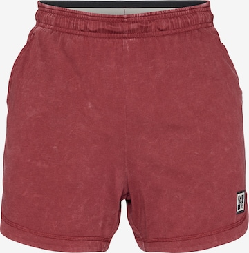 NIKE Regular Sportshorts 'HERITAGE' in Rot: Vorderseite
