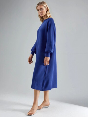Robes en maille Hiccup en bleu
