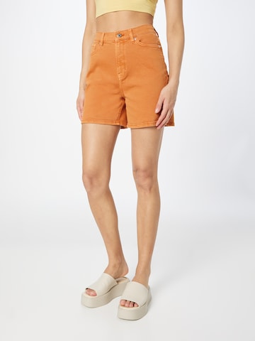 QS Regular Shorts in Orange: predná strana