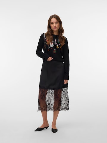 VERO MODA Sveter 'VMNEW XMAS' - Čierna