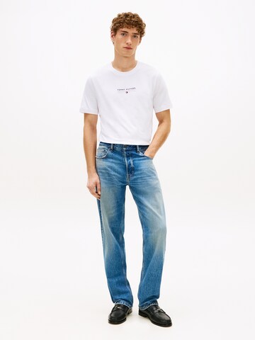 TOMMY HILFIGER Μπλουζάκι 'BRAND LOVE' σε λευκό