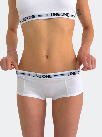 Line One Sportsunderbukser 'Line One Damen Minishorts aus Bio-Baumwolle' i hvid