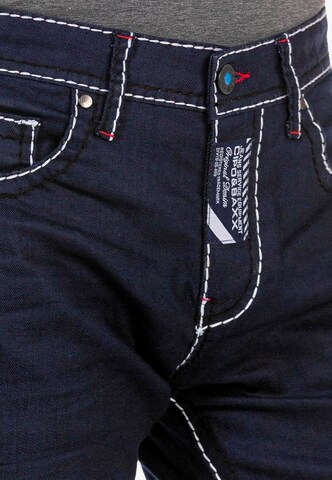 CIPO & BAXX Regular Jeans in Blau