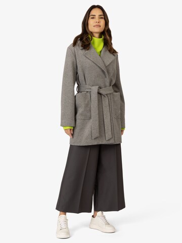 APART Cardigan-Mantel aus einem Wollgemisch mit breitem Reverskragen in Grau: Vorderseite