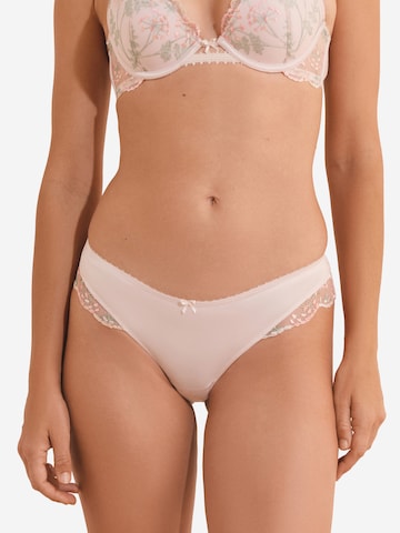 Slip 'Infusion' di ETAM in beige: frontale