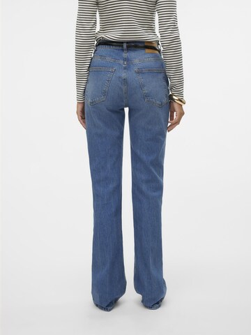 VERO MODA Flared Jeans i blå