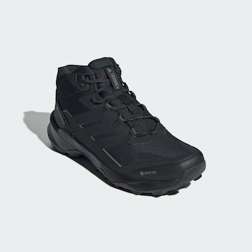 ADIDAS TERREX Boots 'Skychaser AX5' in Zwart