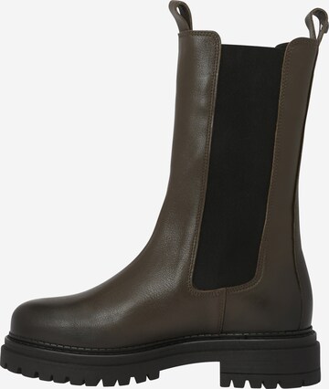 Ca'Shott Chelsea boots in Groen