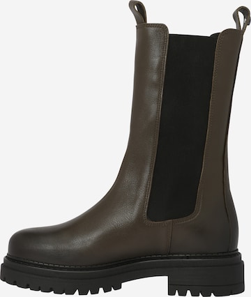 Ca'Shott Chelsea Boots in Green