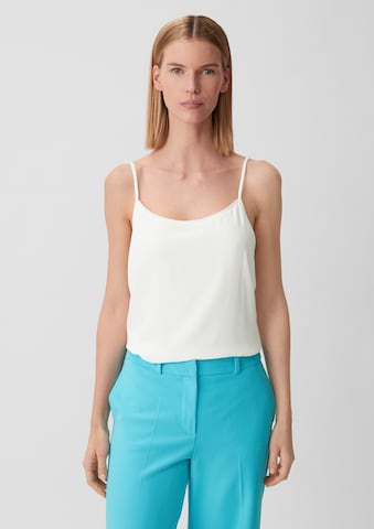 COMMA Top in White: front