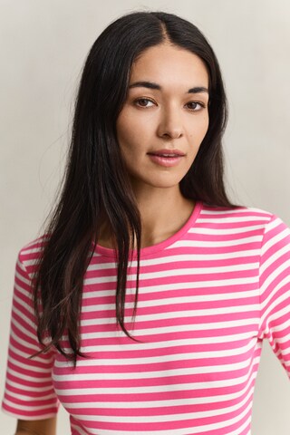 GANT T-Shirt in Pink