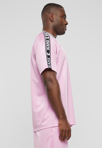 Karl Kani Shirt in Roze