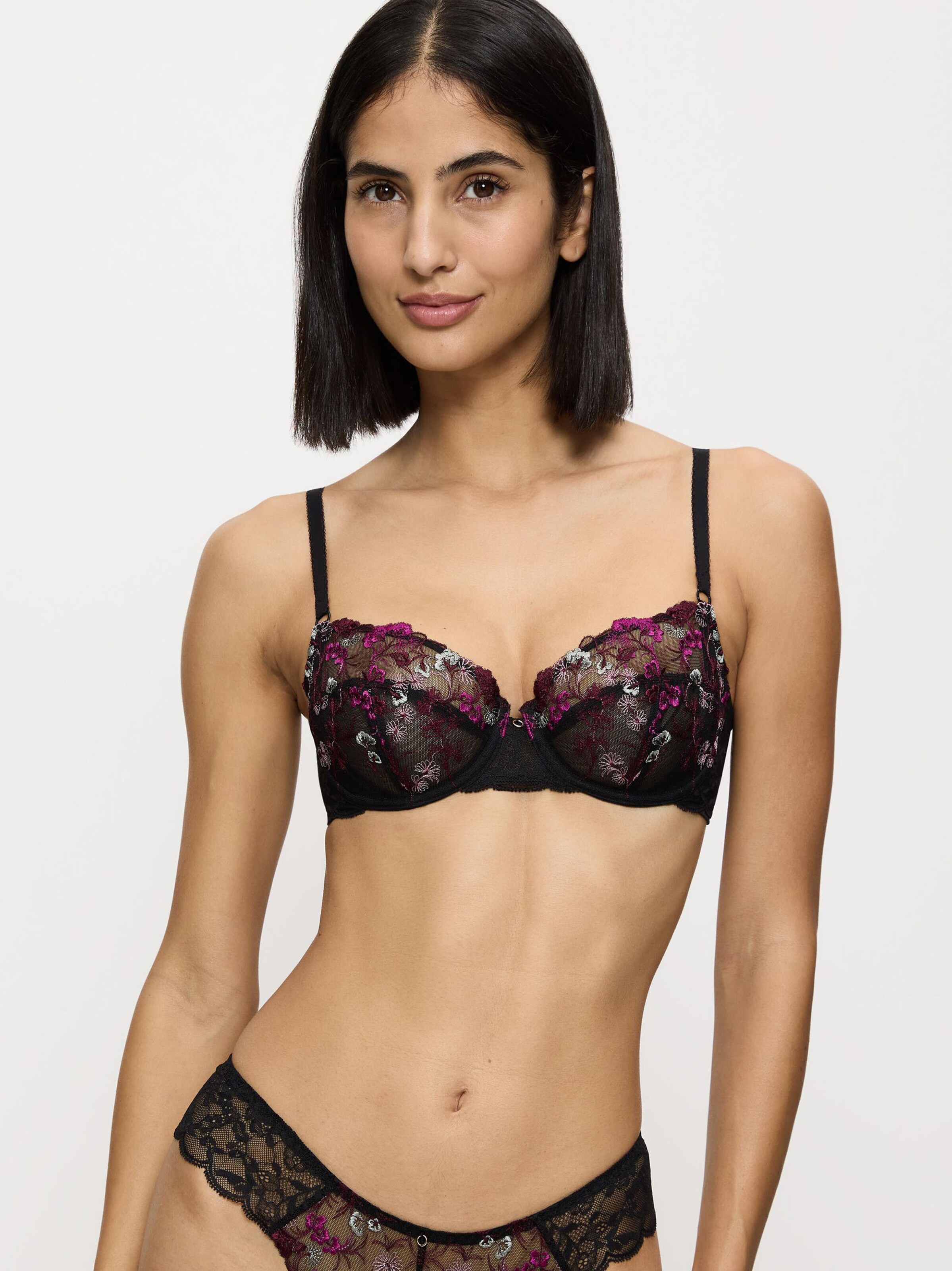 TRIUMPH Classic Bra ' Sensual Spotlight ' in Black: front