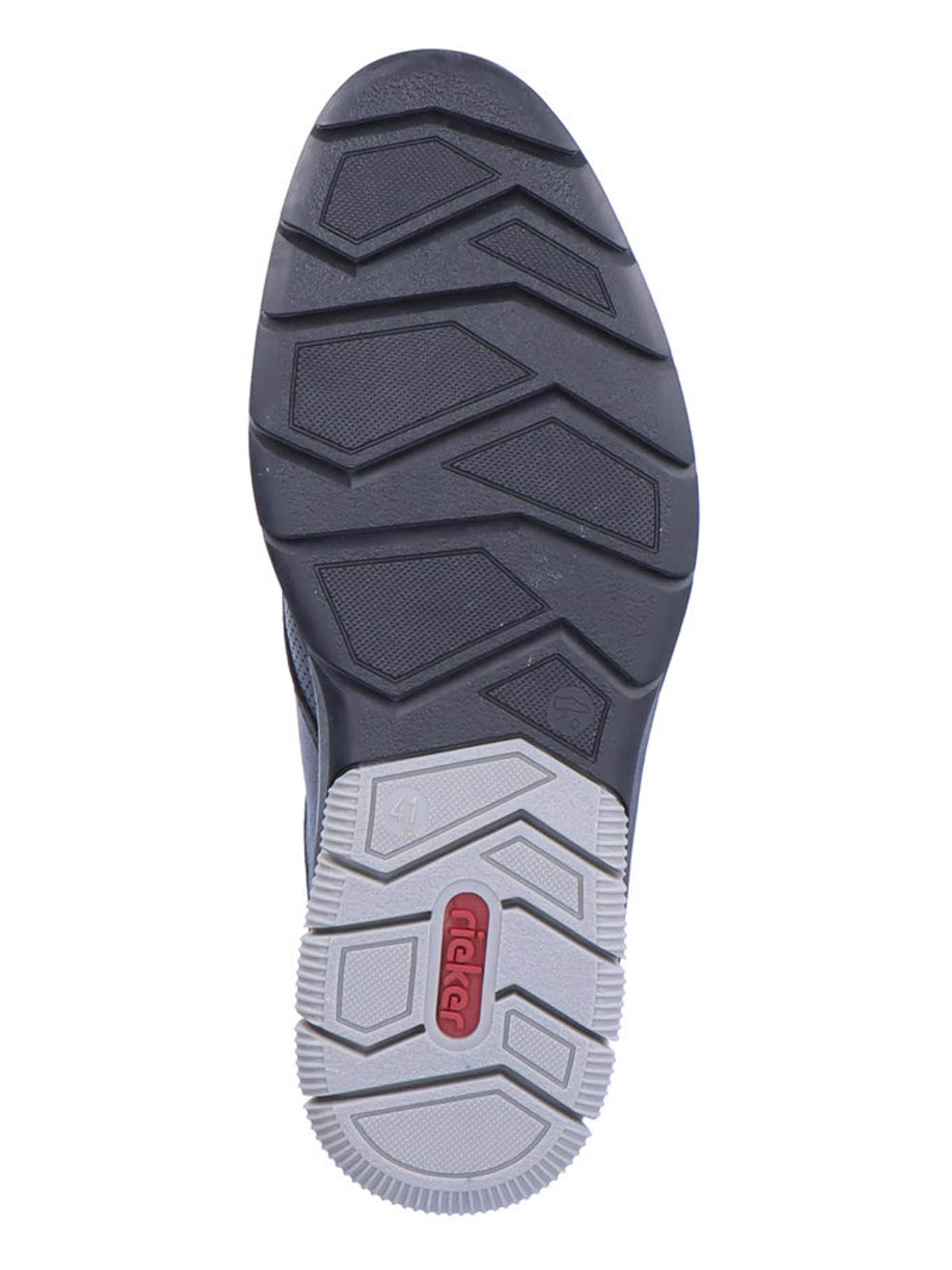 Rieker - Sapato com atacadores em preto