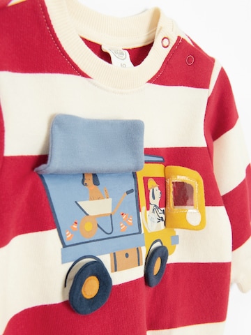 Set di Cool Club in colori misti