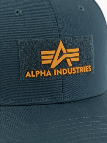 ALPHA INDUSTRIES Кепка в Зеленый