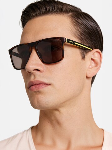 Occhiali da sole '8064/S' di Carrera in marrone