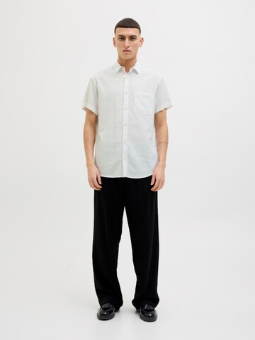 JACK & JONES Slim fit Button Up Shirt 'JORVARENNA DOBBY' in White
