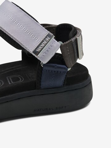 WODEN Sandals 'Line' in Black