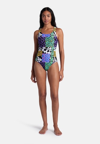 Maillot de bain sport 'ANIMALIER' ARENA en mélange de couleurs