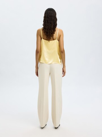 Haut SELECTED en jaune