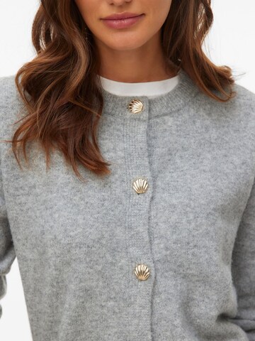 Cardigan 'VMFIONA' VERO MODA en gris