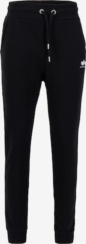 ALPHA INDUSTRIES Tapered Broek in Zwart: voorkant