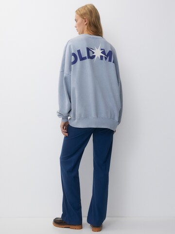 Sweat-shirt Pull&Bear en bleu