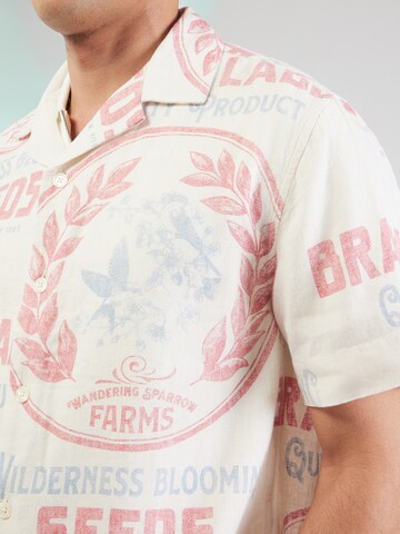 Abercrombie & Fitch Comfort Fit Hemd in Weiß