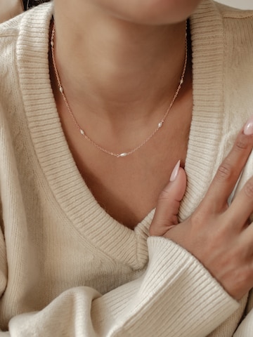 Hey Happiness Kette 'Grace Pearl' in Gold: Vorderseite