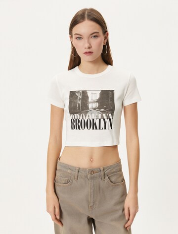 Koton Shirt in Beige: voorkant