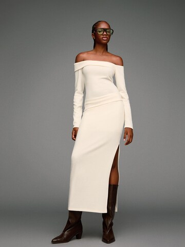 Jupe Bershka en beige : devant