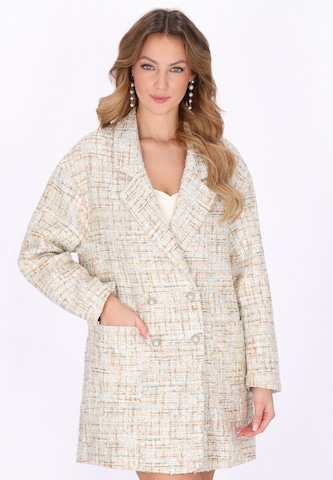 faina Between-seasons coat in Beige: front