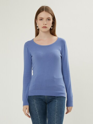 Influencer Pullover in Blau: predná strana